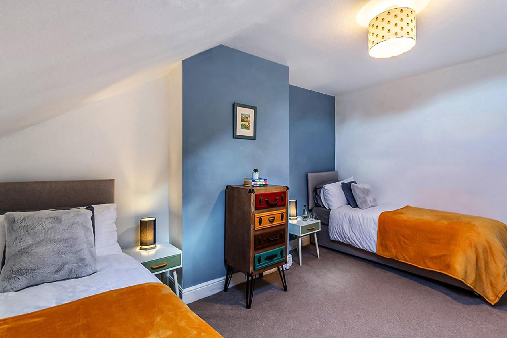 The Harrogate House - 4 Bed Townhouse Apartment Luaran gambar