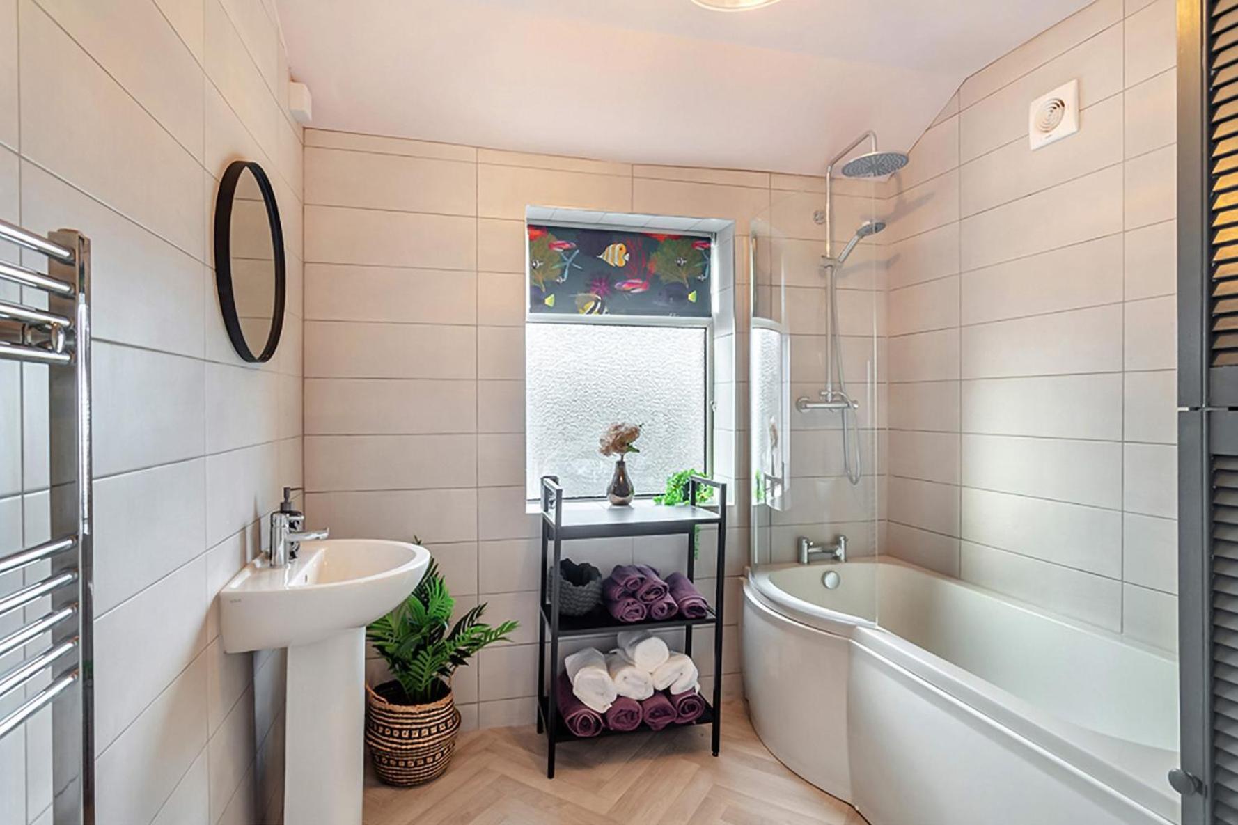The Harrogate House - 4 Bed Townhouse Apartment Luaran gambar